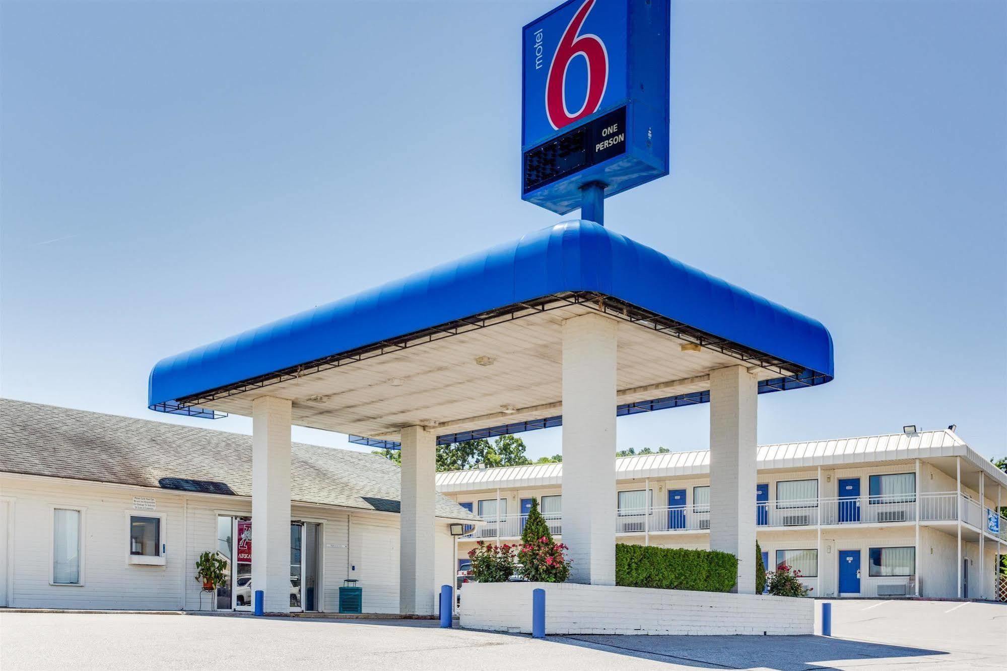 Motel 6-Fayetteville, Ar Екстериор снимка